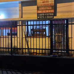 Negocio Aberturas De Aluminio. Vidriería Y Herrería 