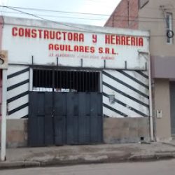 Negocio Constructora Y Herrería Aguilares S.r.l.