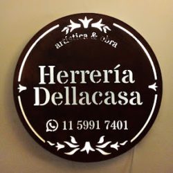 Negocio Herrería Dellacasa