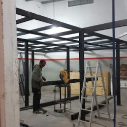 Negocio Herrería Y Cerramientos De Aluminio Pepe