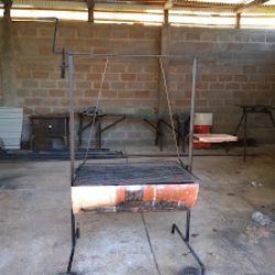 Negocio Metalúrgica Y Herrería Nezechuk