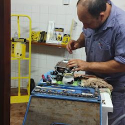 Negocio Refrigeración, Reparación De Lavarropas Y Herrería Montecarlo